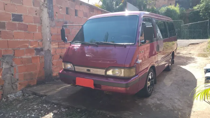 Kia Motors Besta EST 2.7 Diesel (10/12lug.) 1995