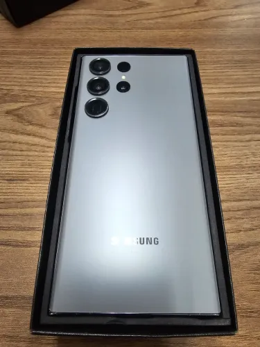 Samsung S23 Ultra 256gb Seminovo