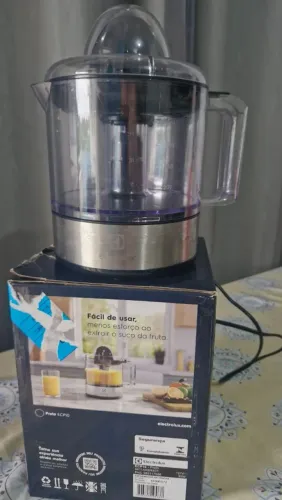 Espremedor de Frutas * Electrolux inox - ESTADO DE NOVO!
