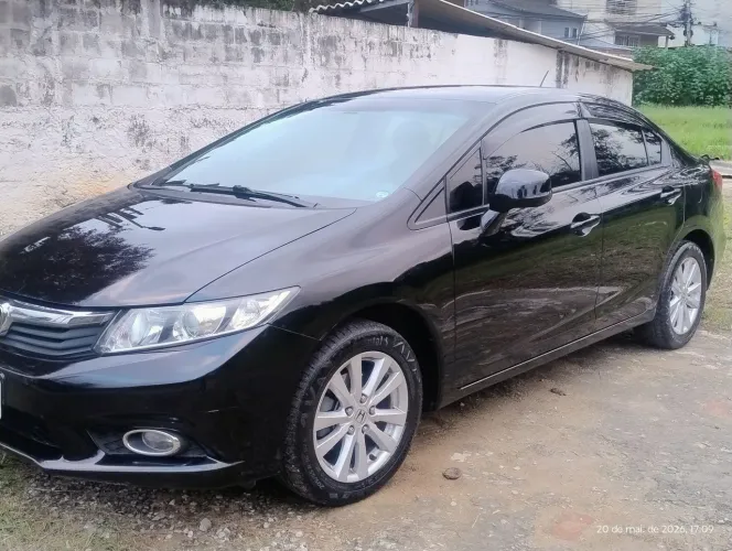 Honda Civic Sedan LXS 1.8/1.8 Flex 16V Aut. 4P 2012