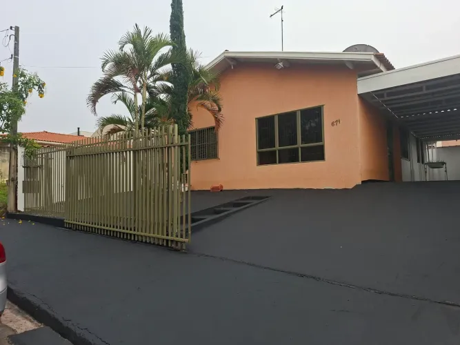 ALUGO 03 SALAS COMERCIAIS PRÓXIMO A AV TIRADENTES , CHA