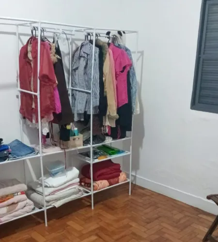 Roupeiro Arara de Roupas