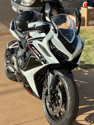 Cbr 650r 2024