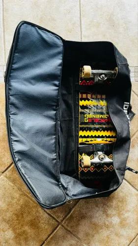 Skate bag Identity