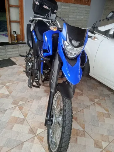 Moto Lander blueflex 250cc .