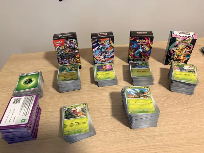 Mais de 600 cartas pokemon de megaevolução