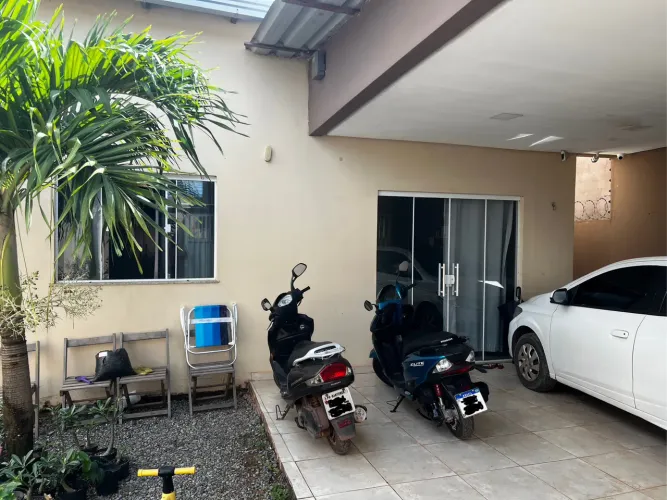 CASA A VENDA NO BAIRRO DO JUÁ