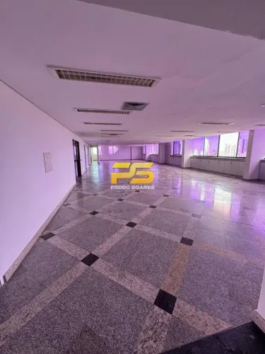 Cobertura para locação no Edifício Empresarial Epitácio Pessoa