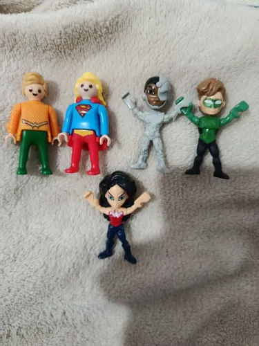 Lote de brinquedos Kinder ovo