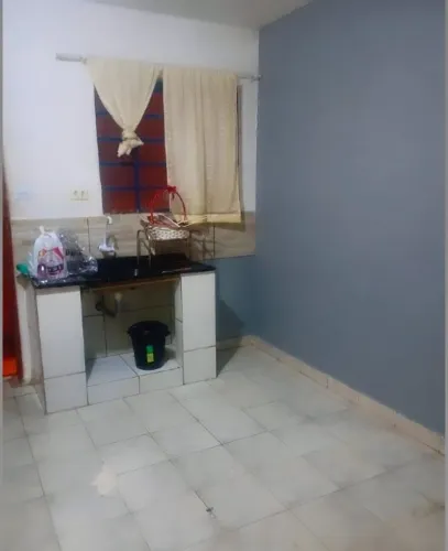 Alugo casa em Barueri 2 comodos
