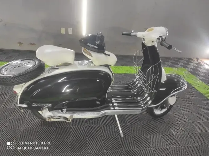 LAMBRETA 1967 PLACA PRETA ORIGINAL