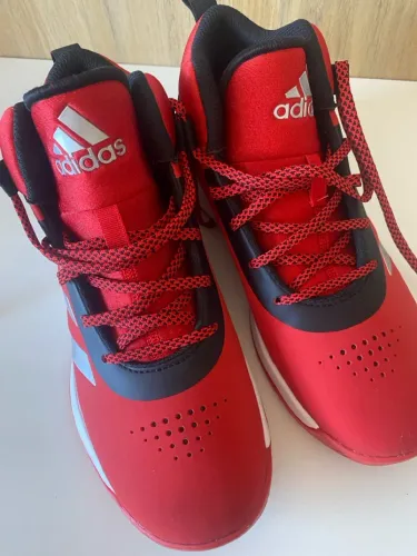 Tênis ADIDAS
