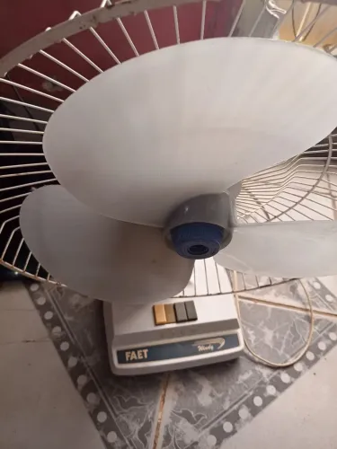 Ventilador Faet wind Antigo 