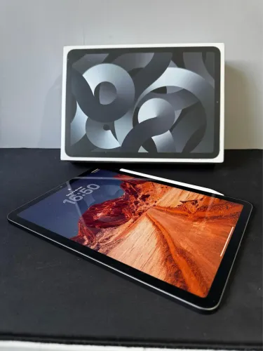 iPad Air (5 geração) + Apple Pencil