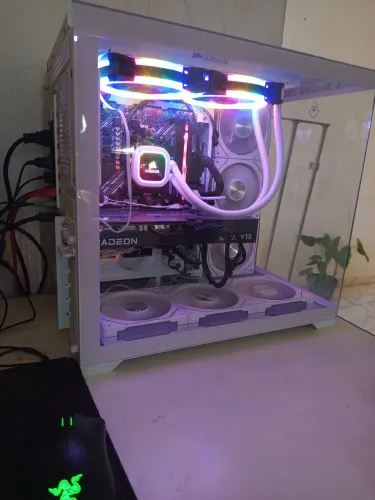 Vendo RX 6600 em estado de nova caixa etc