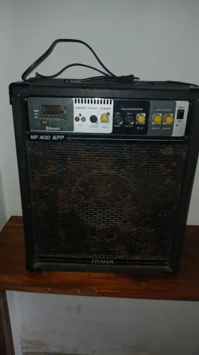 Caixa de som com Bluetooth