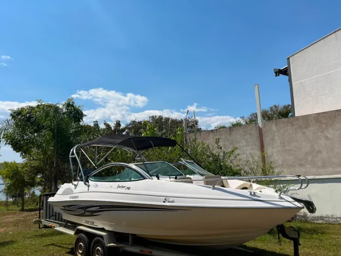 Lancha Focker 240 ( motor 225 mercury )