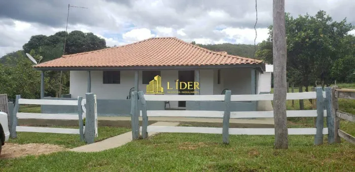 FAZENDA ÁREA RURAL RIO VERDE - MS