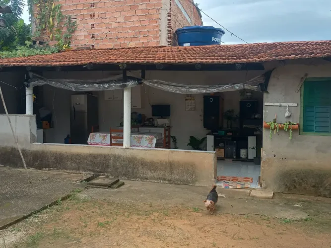 VENDO CASA COM TERRENO - JARDIM MARACAIBO - TREMEMBÉ