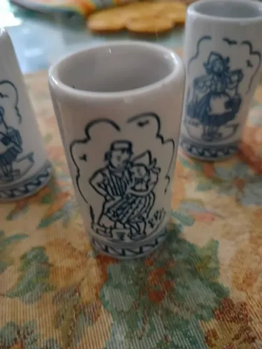 Jogo de copos reliquia