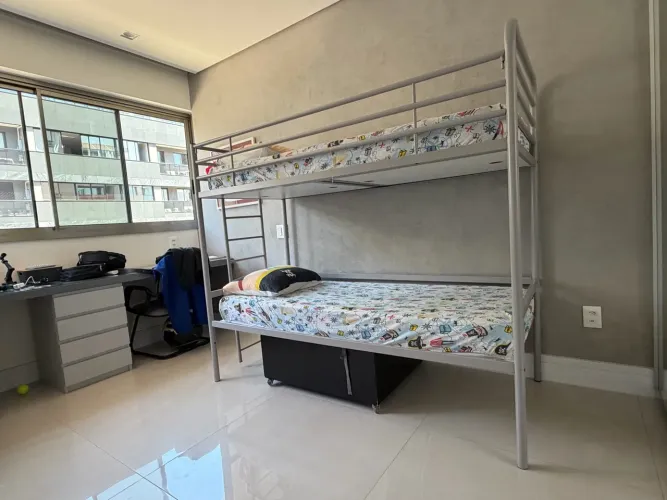 Beliche de ferro feita por serralheiro + 2 colchões ? R$ 1.400