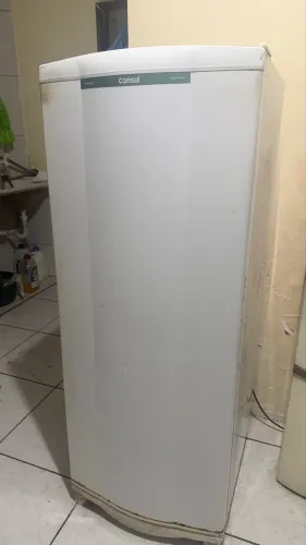 Geladeira Cônsul Degelo Seco