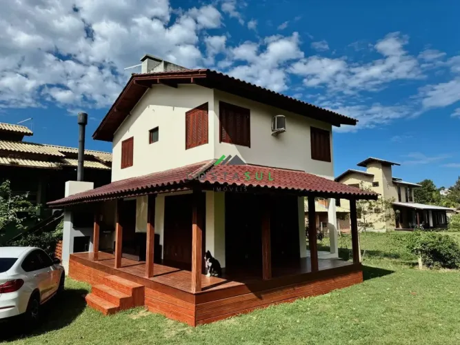 Casa a venda no centrinho do rosa