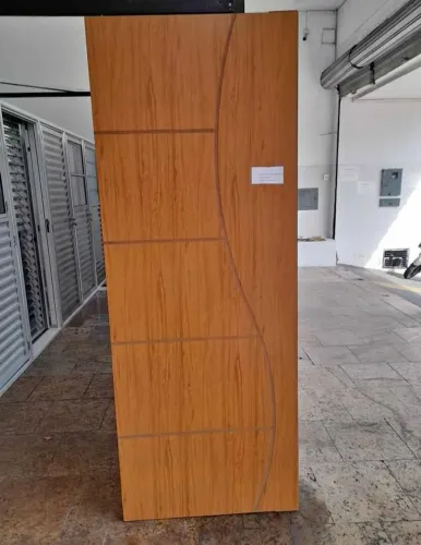 QUEIMA DE ESTOQUE!! PORTA FRISADA S 60CM 70CM 80CM