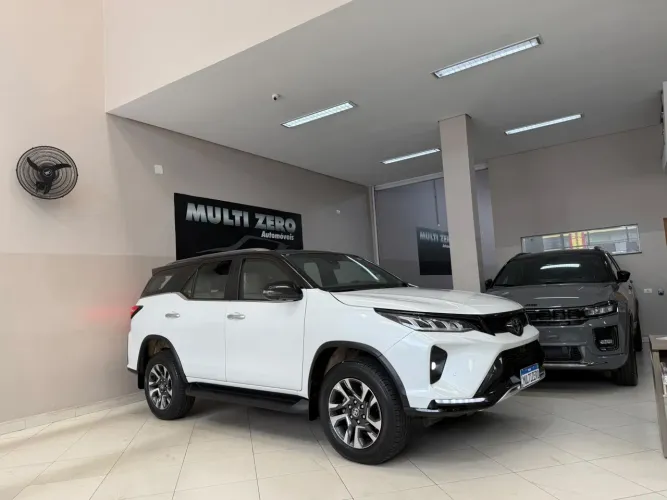Toyota Hilux SW4 4X4 2.8 Diesel 2024