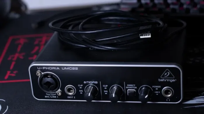 Interface Behringer UMC22