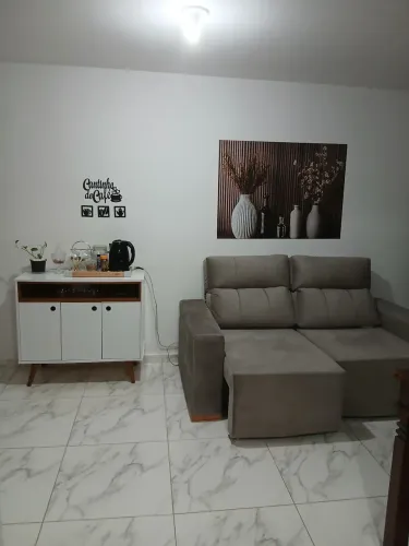 Vendo todos os móveis novos e semi novo Geladeira fogão armário buffet cama mesa sofá etc.