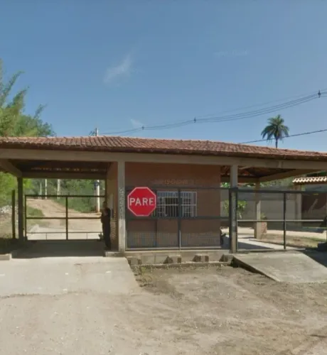 Lote 2000m condomínio Tiradentes