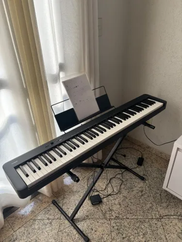 Casio CDP-S100 usado com 1 ano de uso