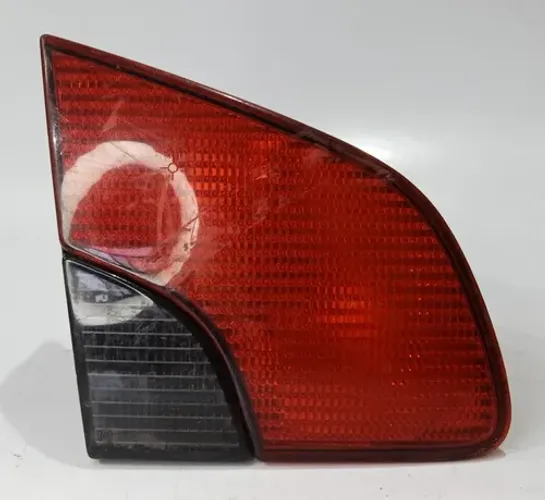 Lanterna Esquerda Tampa Traseira Peugeot 406 Sw 2001 Esquerdo/motorista Vermelho E Cristal