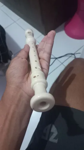 Flauta doce. Flauta de osso.