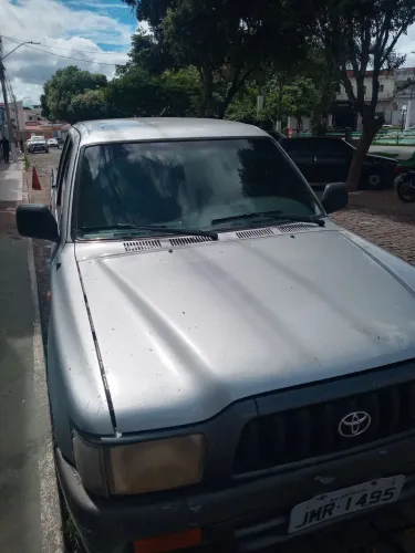 Toyota Hilux CD DX 4X2 3.0 8V 90cv Diesel 2003