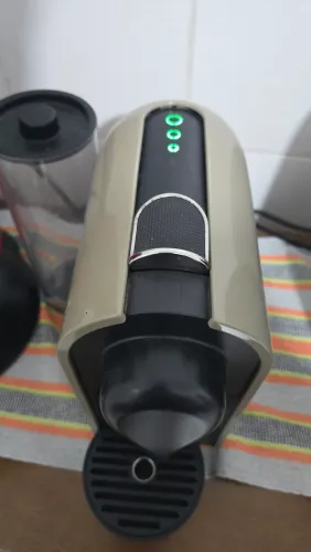Cafeteira Nespresso U C50