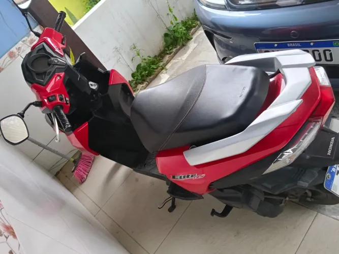 Em venda motocicleta 