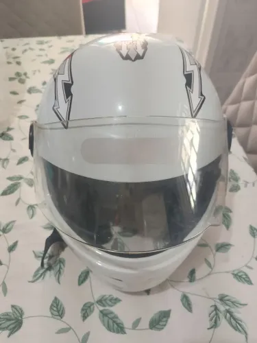 Capacete novo