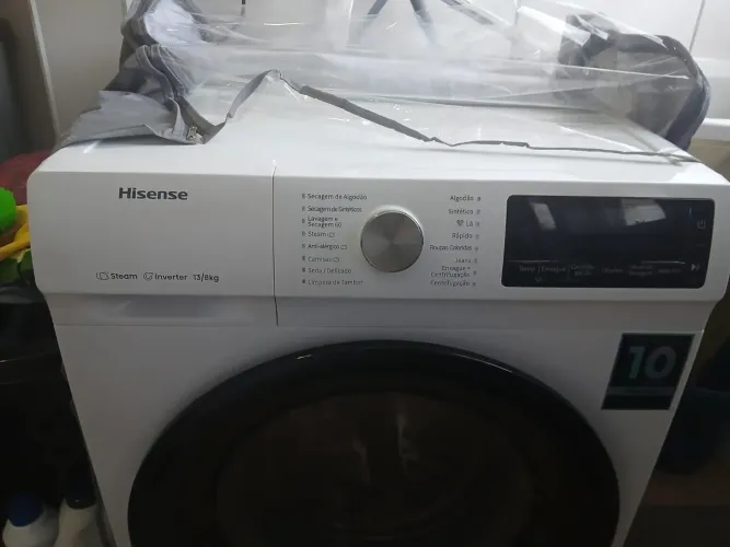 Lava e Seca Hisense 13kg pouco usada 