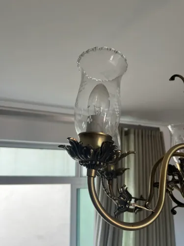 Lustre de Bronze com 12 Braços Natalino Tomasi