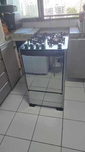 vendo fogão de 4 bocas DAKO
