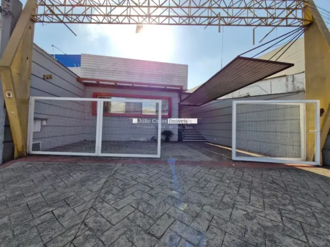 Casa comercial para venda com 170m² na Vila Nova Sorocaba
