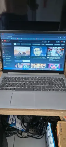 Notebook Lenovo 12 gen.