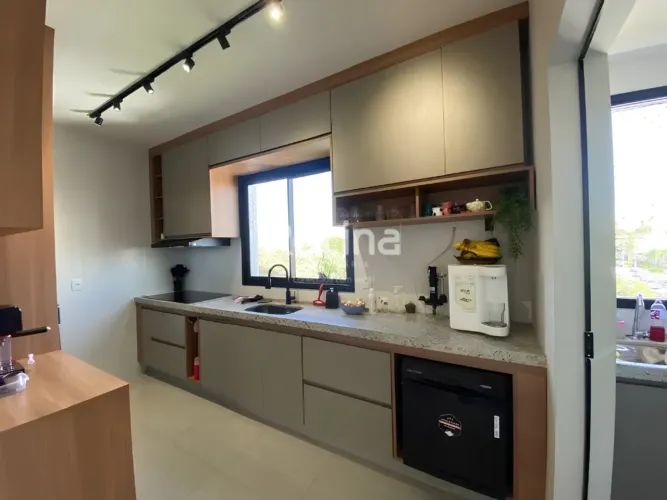 Apartamento à venda em Uberlândia (Bairro Chácaras Tubalina e Quartel) | 3 quartos (1 suít