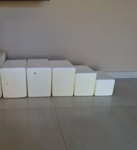 Caixas de isopor de várias medidas