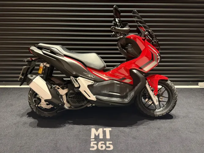 Honda Adv 150
