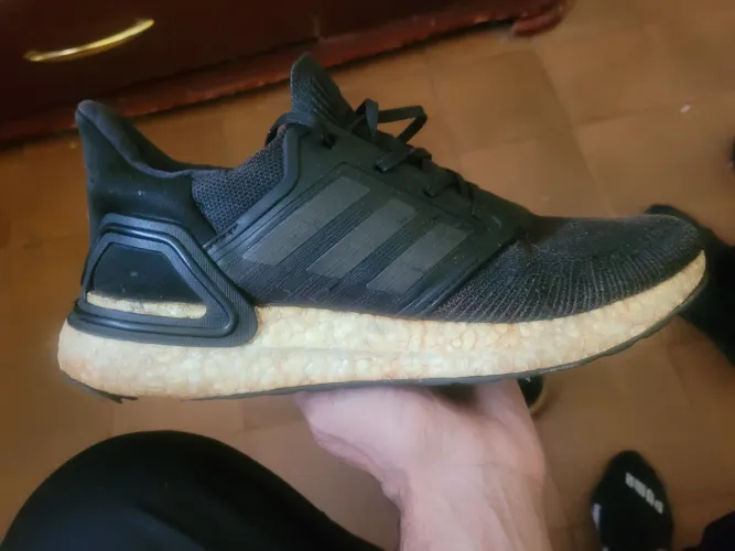 Tenis adidas ultraboost
