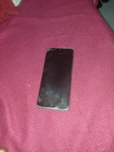 Vendo celular Poco
