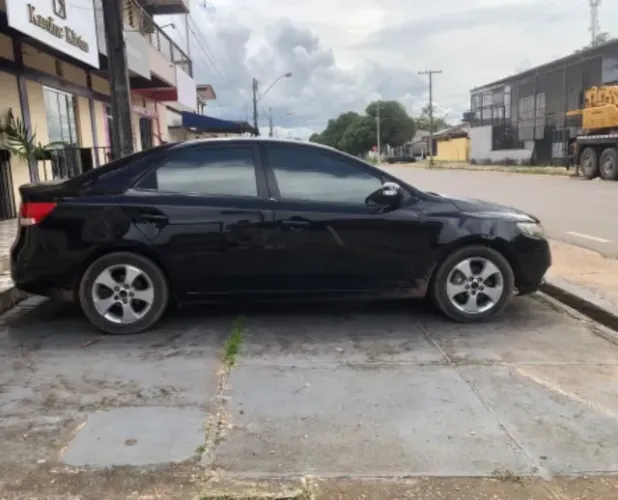 Kia Motors Cerato 1.6 16V Mec. 2010